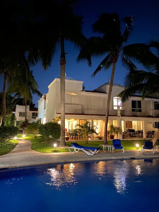 Villa Bella 3Br Wifi Bikes Beach Access (Adults Only) Playa del Carmen Kültér fotó